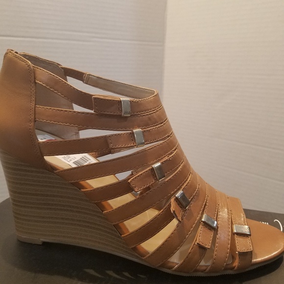 INC International Concepts Shoes - NWT, I.N.C. sz 8.5M hazelnut strappy bootie wedge